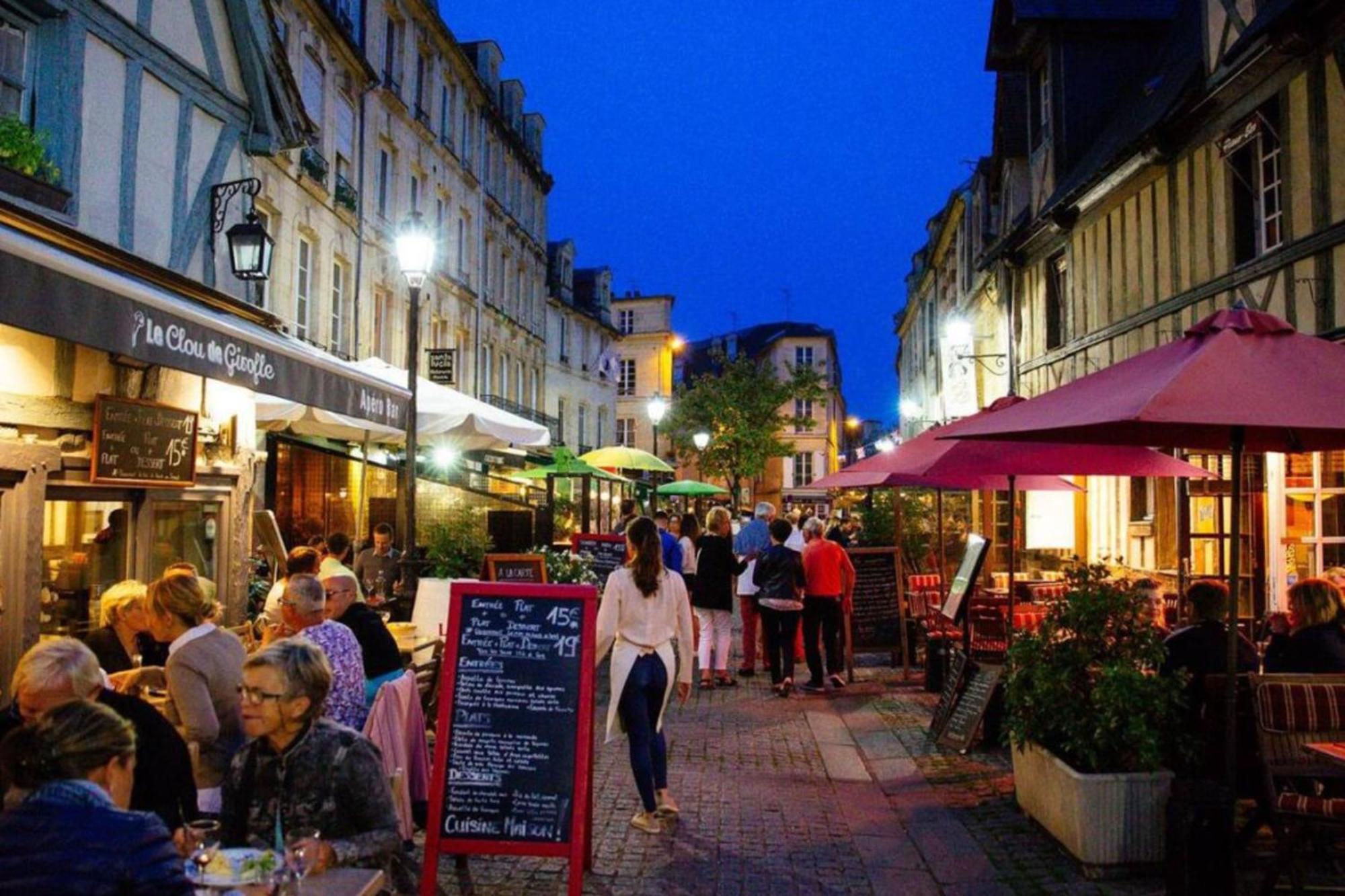 Le St-Laurent - Magnifique Triplex - Calme Caen Exteriér fotografie